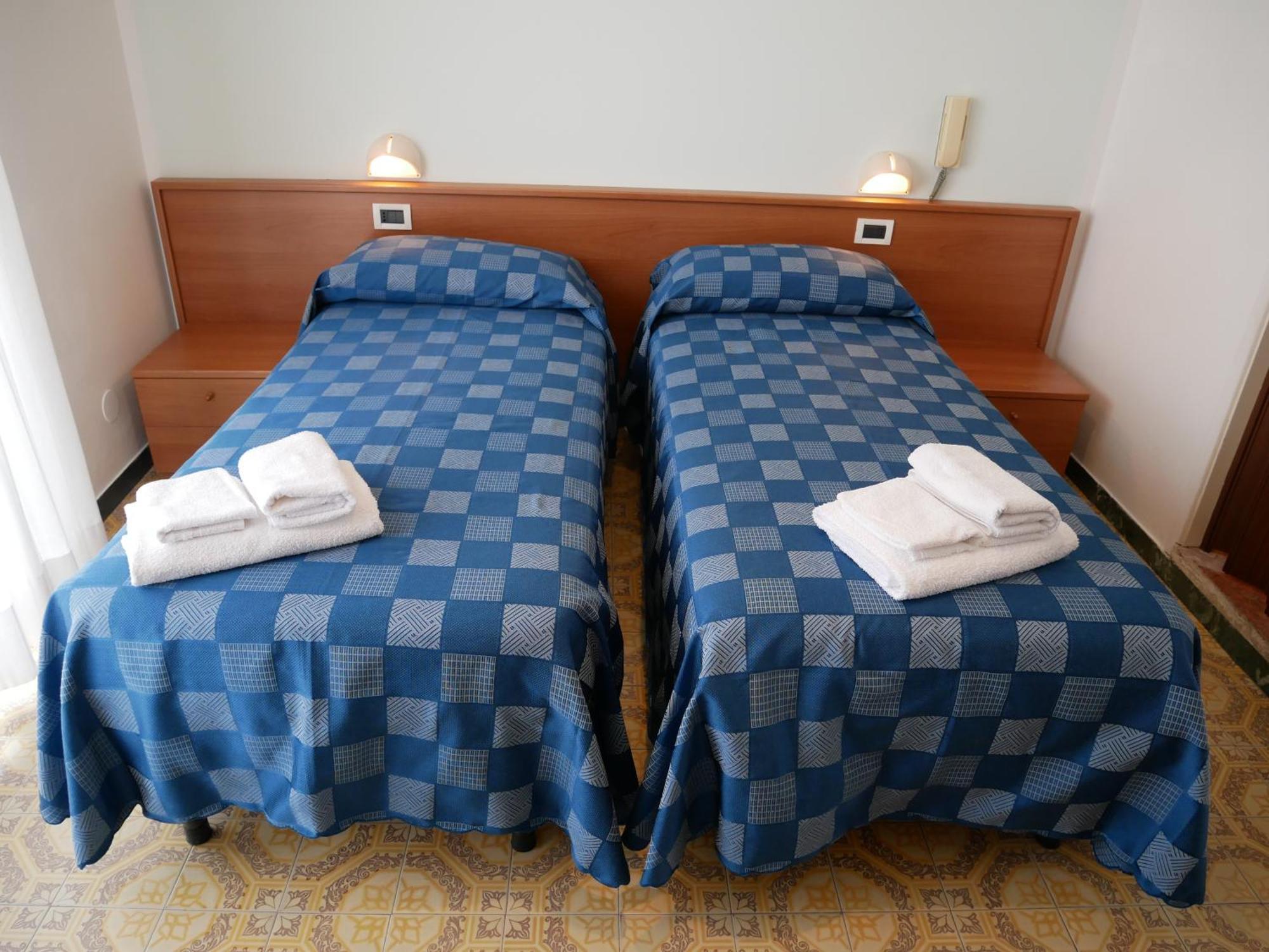 Hotel Jole Marina dʼMarina dʼAndora 외부 사진
